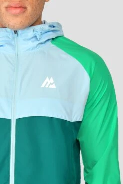 Breeze Windbreaker - Mountain Meadow/Moonstone/Deep Sea 10 Breeze Windbreaker - Mountain Meadow/Moonstone/Deep Sea -Cheap Unisex Activewear Store BREEZE WINDBREAKER MOUNTAIN MEADOW MOONSTONE DEEP SEA logo detail