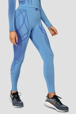 Contour Seamless Legging - Powder Blue/Egyptian Blue -Cheap Unisex Activewear Store ContourSeamlessLegging PowderBlue EgyptianBlue Closeside