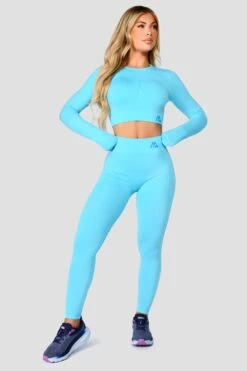 Evolve Seamless Crop - Neon Sky 8 Evolve Seamless Crop - Neon Sky -Cheap Unisex Activewear Store EvolveCoreSeamlessLsCrop NeonSky front