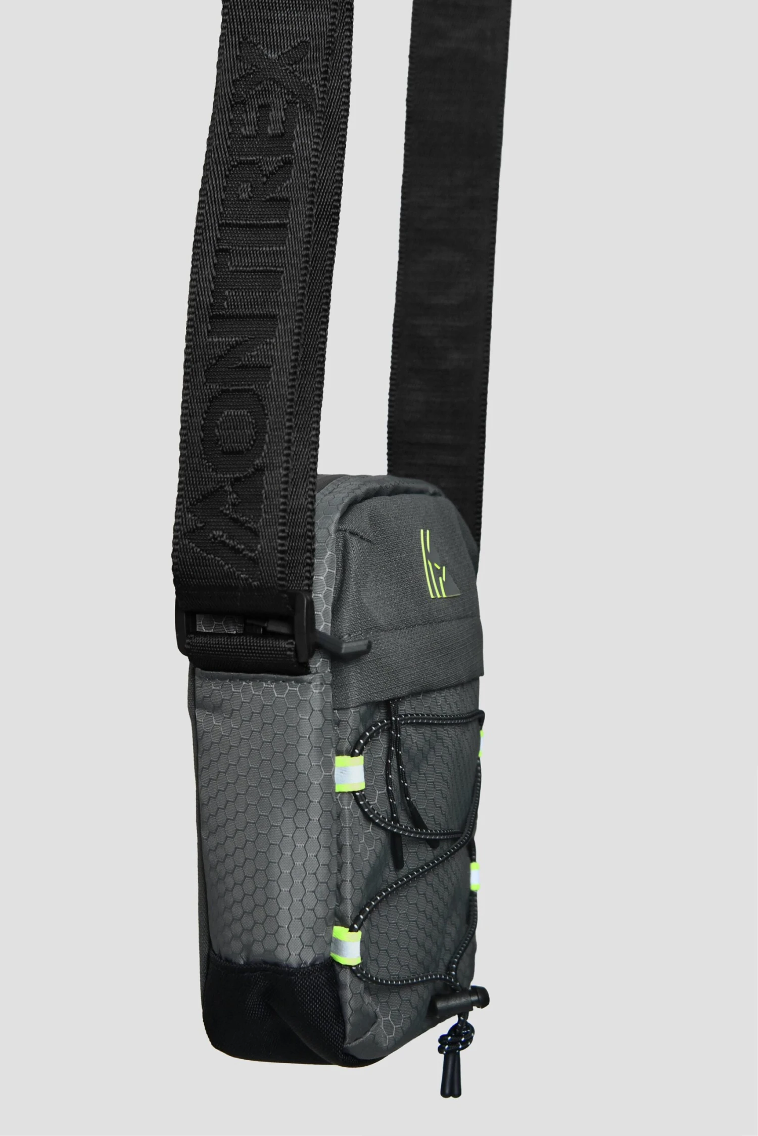 MTX 2.0 Crossbody Bag - Cement Grey/Electric Lime 5 MTX 2.0 Crossbody Bag - Cement Grey/Electric Lime - Image 5