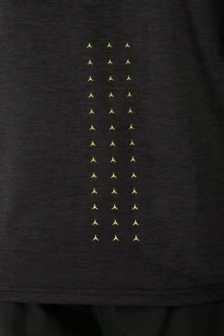 MTX Run Vital T-Shirt - Black -Cheap Unisex Activewear Store MTX RUN VITAL TEE BLACK backdetail