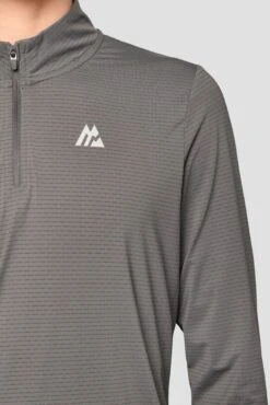 Junior Speed 1/4 Zip - Cement Grey 9 Junior Speed 1/4 Zip - Cement Grey -Cheap Unisex Activewear Store Speed1 4Zip CementGrey LogoDetail