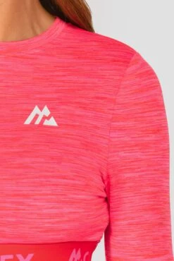 Trail Icon Long Sleeve Crop - Neon Pink/Red -Cheap Unisex Activewear Store TRAIL ICON LS CROP NEON PINK MAGENTA PINK PUNCH SHOCKING PINK FIESTA RED logo detail